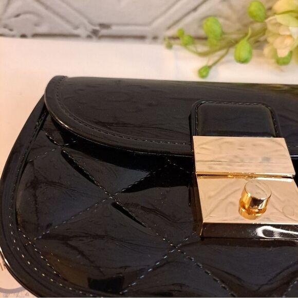 Mudd New Trendy Black Messenger Bag Crossbody Style Small Bag - Picture 6 of 9